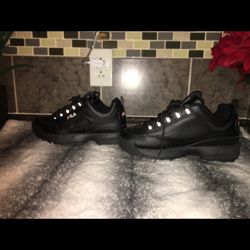 Men’s FILA sneakers - Picture 3 of 8